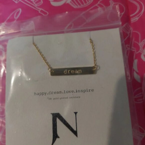 Jook and Nona 18k Gold Plated Tag necklace engraved with DREAM 18″ - Picture 1 of 3
